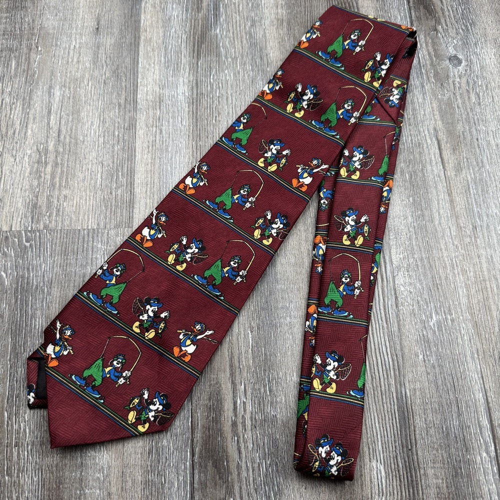 Vintage Disney Men's Necktie 4"x58" 100% Polyester Mickey Donald Goofy Fishing